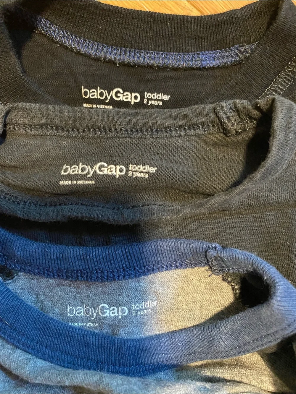 BabyGAP, Old Navy 6pc Lot/ Bundle Size 2 Years/ 2T , 3 Graphic Tees & 3 Pants